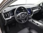 Volvo XC60 2.0 T6 Plug-in hybrid AWD Ultimate Dark | Trekhaak | Schuifdak | Harman Kardon | 360 camera | Head-up | Stoelverwarming voor & achter | Keyless Go |