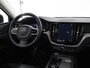 Volvo XC60 2.0 T6 Plug-in hybrid AWD Ultimate Dark | Trekhaak | Schuifdak | Harman Kardon | 360 camera | Head-up | Stoelverwarming voor & achter | Keyless Go |