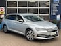 Skoda Superb Combi 1.4 TSI iV Business Edition Plus GRATIS Afleverpakket! | Uitklapbare Trekhaak | Elektrische stoelen + Geheugen |