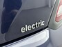 Hyundai Kona Electric EV PREMIUM 64 kWh | SoH 96% | 3- FASE | NAVI | CLIMA | CRUISE | CAMERA | HUD | LEDER | STUUR- & STOELVERWARMING | WARMTEPOMP | PRIVACY GLASS | WLTP 481 KM! |