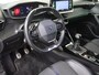 Peugeot 2008 1.2 PureTech GT Line Stoere uitvoering!