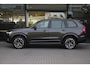 Volvo XC90 2.0 T8 Plug-in hybrid AWD Ultra Dark | Luchtvering | Harman Kardon | Stoelventilatie | 21" | Trekhaak | Massage | Panoramadak .