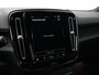 Volvo XC40 Recharge Core 70 kWh Climate Pack: Warmtepomp | Stuur/Stoelverwarming | Getint-Glas | Camera | Keyless .