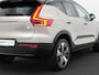 Volvo XC40 Recharge Core 70 kWh Climate Pack: Warmtepomp | Stuur/Stoelverwarming | Getint-Glas | Camera | Keyless .