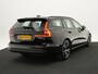 Volvo V60 2.0 B3 Essential Edition | Trekhaak | Adaptive Cruise | BLIS | Stoel- & stuurwielverwarming | 18" | Google Navigatie