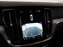 Volvo V60 2.0 B3 Essential Edition | Trekhaak | Adaptive Cruise | BLIS | Stoel- & stuurwielverwarming | 18" | Google Navigatie