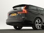 Volvo V60 2.0 B3 Essential Edition | Trekhaak | Adaptive Cruise | BLIS | Stoel- & stuurwielverwarming | 18" | Google Navigatie