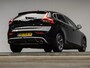 Volvo V40 2.0 D2 R-Design Business Sport (NAVI,CRUISE,PDC,STOELVERWARMING,LED,LEDER/ALCANTARA,SPORTSTOELEN,LM VELGEN,NETTE STAAT)