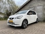 SEAT Mii 1.0 Mii by Cosmopolitan Airco | Suede bekleding | Elektrische ramen | Lichtmetaal | Leuke uitvoering!!