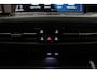 Volkswagen Golf GTE 1.4 TSI eHybrid 245pk DSG Automaat Adaptive cruise control, LED matrix koplampen, Navigatie, Achteruitrijcamera, Stoelverwarming, Stuurwiel verwarmd
