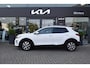 Kia Stonic 1.0 T-GDi MHEV DynamicPlusLine | Cruise Control | Navigatie | Camera | Bluetooth | 6-Bak | Keyless | Tot 10Jr. Kia-Garantie