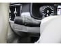 Volvo S90 D3 Momentum | Schuif/kantel dak | El. Trekhaak | Climate Control | BLIS | Verw. Voorstoelen