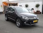 Volkswagen Tiguan 1.4 TSI Sport&Style Automatische airco, navigatie, parkeersensoren, trekhaak, stoelverwarming, licht metalen velgen 19 inch, enz.