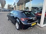 Toyota Corolla 1.8 HYBRID BUSINESS- NAVI/CAMERA/ ALL IN PRIJS