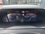 Peugeot 208 Allure 1.2 Turbo 100 PK 6-Bak | LED Koplampen | Facelift Model | Parkeersensoren Rondom | 10'' inch Touch Screen | Draadloze telefoon Navigatie via Apple Car play/ Android Auto | Cruise Control | Rijbaan Bewaking |  Stuurwiel Bediening | Half Lederen Bekleding |