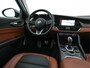 Alfa Romeo Giulia 2.0T Sprint (INCL-BTW) Aut. *PANO | LEATHER-FABRIC | XENON | ADAPTIVE-CRUISE | BLIND-SPOT | SPORTSEATS | CAMERA | NAVI-FULLMAP | DAB+ | SHIFT-PADDLES | PRIVACY-GLASS | LANE-ASSIST | BLINDSPOT | KEYLESS |