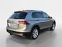 Volkswagen Tiguan 1.5 TSI ACT Highline | Head up display | Elektrisch wegklapbare trekhaak | Achteruitrijcamera | Stoelverwarming |