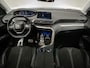 Peugeot 3008 1.6 e-THP Allure Sport (APPLE CARPLAY,NAVI,CRUISE,360 VIEW,CAMERA,SFEER VERLICHTING,SPORTSTOELEN,LM VELGEN)