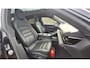 Porsche Taycan 4S | Warmtepomp | 93,4 kWh Accu | Navigatie/Android/Apple Carplay | LM Velgen 21" | Panoramadak | Rondomzichtcamera | Stoelen Voor Verwarmd/Geventileerd/Massage |