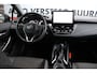 Toyota Corolla Touring Sports 1.8 Hybrid First Edition Navigatie, Cruise Control Adaptief, Stoelverwarming, Elek. Achterklep, Paarkeersensoren Voor/Achter