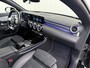 Mercedes-Benz CLA Shooting Brake 250 e AMG-Line SOH 98% | Sfeerverlichting | Panorama-schuifdak | Head-up Display | Distronic Cruise Control | Stoelverwarming Voor | Smartphone Integratie Pakket |