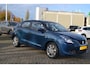 Suzuki Baleno 1.2 Exclusive I AIRCO I STOELVERWARMING I TREKHAAK I 5 DEUREN I METALLIC BLAUW I CENTRALE DEURVERGRENDELING I LAGE KM.STAND I PRIMA AUTO VOOR GEZIN OF WOON-WERKVERKEER I L.M. VELGEN I AUTO HEEFT RONDOM LICHTE GEBRUIKSKRASJES EN RESTYLE PUTJES I