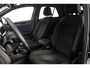 Volkswagen T-Roc R-Line Edition 1.5 TSI 150pk DSG Automaat Trekhaak, Navigatie, Adaptive cruise control, Achteruitrijcamera, Stoelverwarming, LED koplampen, App connect