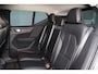 Volvo XC40 T3 GT Inscription - AUTOMAAT - Leder - Harman Kardon - Verwarmbare voorstoelen - Elektr. bedienbare achterklep - Parkeersensoren voor & achter - Parkeercamera achter - Draadloos opladen telefoon - DAB plus - 18' LMV - Climate Control - Cruise Control - Licht- & regensensor