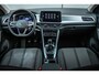 Volkswagen T-Roc 1.0 TSI 110pk Life | Apple Carplay/Android Auto | 17" Velgen | Adaptive Cruise