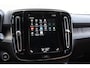 Volvo XC40 T3 163PK Automaat Inscription / Navigatie / Adaptive Cruise control / Stoelverwarming / Elektr. Trekhaak / Parkeersensoren v+a