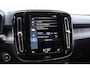 Volvo XC40 T3 163PK Automaat Inscription / Navigatie / Adaptive Cruise control / Stoelverwarming / Elektr. Trekhaak / Parkeersensoren v+a