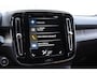 Volvo XC40 T3 163PK Automaat Inscription / Navigatie / Adaptive Cruise control / Stoelverwarming / Elektr. Trekhaak / Parkeersensoren v+a