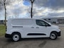 Opel Combo-e Electric L2 50kWh 136pk | 8 jaar garantie | 3-zits | NAVI | Multimedia | Apple Carplay | Android Auto | Achteruitrijcamera | Parkeersensoren voor en achter | Dode hoek detectie | Surround view | Inklapbare spiegels | Licht- en regensensor | Digital cockpit | Stuurwielbediening | Mistlampen | van €31.858 voor €30.495