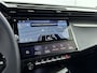 Peugeot e-308 GT Avantage EV 54 kWh | Camera | Massagevoorstoelen | Stoel/Stuur Verwarming | Draadloos Apple Carplay/Android auto