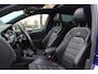 Volkswagen Golf 2.0 TSI R 4Motion / Panoramadak / Camera / Leder / Sterrenhemel / Remus uitlaat / 19'' / Navigatie / DAB / Stoelverwarming / ACC