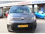 Citroën Berlingo 110 Pk Benzine 5-Persoons *Origineel Navigatie * Cruise Control * Airco * Hoge Zit * DAB Radio * Tevens Apple Car Play / Android Auto voor Maps & Spotify * Vingerhoets; Vierde Generatie Eersteklas Service, al meer dan 100 jaar........
