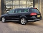Volkswagen Passat Variant 1.4 TSI Highline BlueMotion | Navi | Stoelverwarming | Climatronic | LMV | PDC | Park Assist | All-seasons |