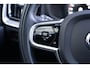 Volvo V60 T6 340PK Automaat Recharge AWD Inscription / Lederen bekleding / Stoel- en stuurverwarming / Harman Kardon / Semi-elektrische trekhaak / Keyless Entry / Elektrische stoelen met geheugen