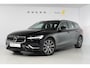 Volvo V60 T6 340PK Automaat Recharge AWD Inscription / Lederen bekleding / Stoel- en stuurverwarming / Harman Kardon / Semi-elektrische trekhaak / Keyless Entry / Elektrische stoelen met geheugen