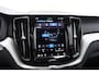 Volvo XC60 T6 350PK Automaat Plug-in Hybrid AWD Ultra Dark / Navigatie / Luchtvering / 360 Camera / Adaptieve Cruise Control / Stuurverwarming / Stoelverwarming v+a / Elektr. Achterklep / Schuifdak / Trekhaak