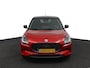 Suzuki Swift 1.2 Select Smart Hybrid | Stoelverwarming | Grootscherm Navigatie | Draadloos Apple Carplay | Bi- tone parelmoer Rood | Parkeersensoren Achter | Keyless Entry |