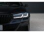 BMW 5-Serie Touring 530d M-Sport - Trekhaak - Pano - Laser - HUD - 360 Camera - Keyless - Sportstoelen - H&K - Fabrieksgarantie - Rijklaar