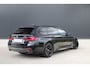 BMW 5-Serie Touring 530d M-Sport - Trekhaak - Pano - Laser - HUD - 360 Camera - Keyless - Sportstoelen - H&K - Fabrieksgarantie - Rijklaar