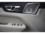 Volvo XC60 T6 350pk AWD Ultra Bright | Bowers&Wilkins | Luchtvering | 22''