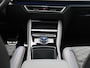 Volkswagen Tiguan 1.5 eHybrid R-Line Edition | Navigatie | Trekhaak | 20 Inch Velgen | Black pakket | Stoel/stuur verwarming | Airco | Electrische Klep | Panorama dak |