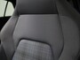 Volkswagen Golf 1.5eHybrid 200kW/272PK GTE · Panoramadak · 360°Camera + Parkeersensoren · Trekhaak · Garantie tot februari 2030 of 100000km.
