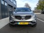 Kia Sportage 2.0 163PK Climate Control PDC LED Bluetooth Org. NL-Auto Lage km stand NAP Boekjes + 2 Sleutels Aanwezig