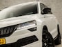 Skoda Karoq 1.5 TSI ACT Sportline 150Pk Automaat (VIRTUAL COCKPIT, APPLE CARPLAY, GROOT NAVI, KUIPSTOELEN, STUUR/STOELVERWARMING, ZWART HEMEL, TREKHAAK, CAMERA, SFEERVERLICHTING, NIEUWSTAAT)