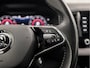 Skoda Karoq 1.5 TSI ACT Sportline 150Pk Automaat (VIRTUAL COCKPIT, APPLE CARPLAY, GROOT NAVI, KUIPSTOELEN, STUUR/STOELVERWARMING, ZWART HEMEL, TREKHAAK, CAMERA, SFEERVERLICHTING, NIEUWSTAAT)