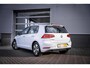 Volkswagen E-Golf | Airco (automatisch) | Cruise control adaptief | Navigatiesysteem full map + hard disk| Airco (automatisch) | Cruise control adaptief | Navigatiesysteem full map + hard disk